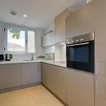 Modern Frontline - *