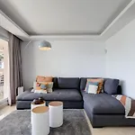 Modern Frontline - Estepona