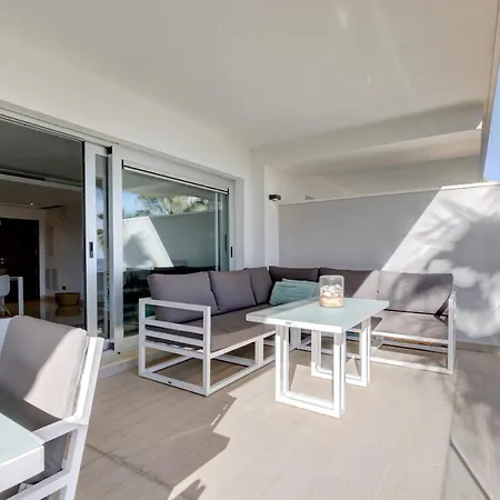 Modern Frontline - Appartement *