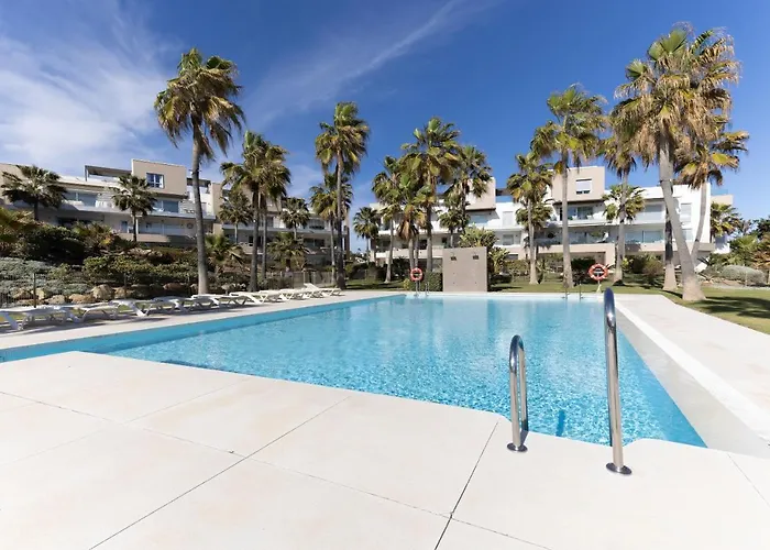 Modern Frontline - * Estepona