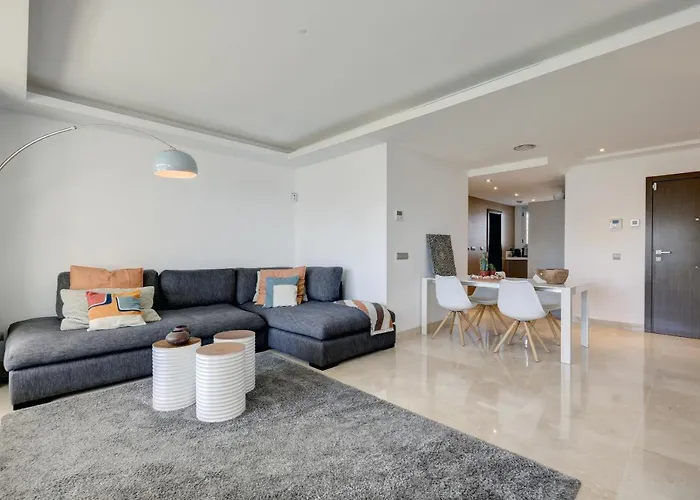 Modern Frontline - Apartman